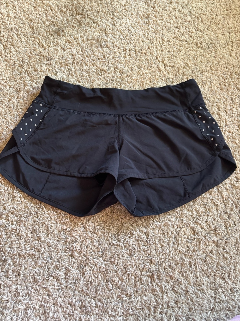lululemon athletica Black Women’s Athletic Running Shorts with Dot Accent